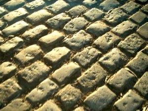 Adoquinado en bruto (tomada de Magicaweb)