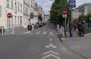 Dirección prohibida Sauf velo (Vincennes)