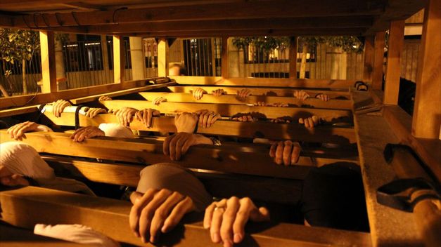 Ensayo-costaleros-Hermandad-Estudiantes-Madrid