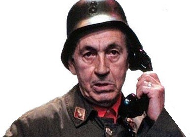 gila-pregunta-al-telefono-segun-fiuxy-net