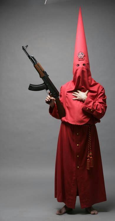 Nazareno con rifle 2