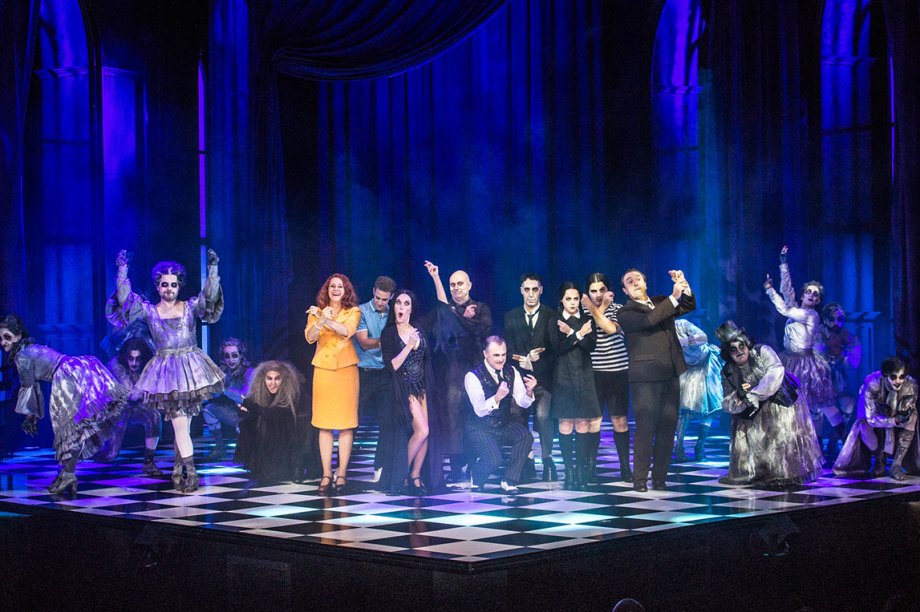 la-familia-addams-el-musical-24