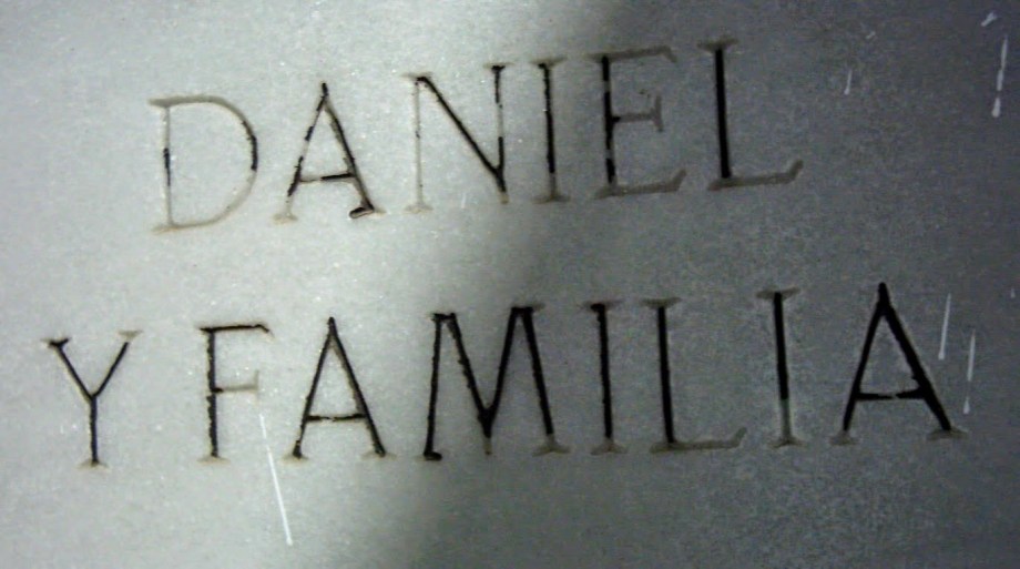 Cementerio_056-daniel-y-familia-recortado