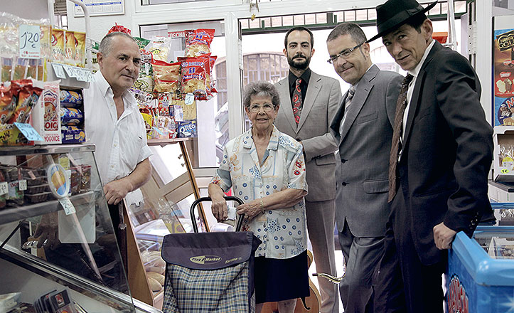 ultramarinos contreras en carolina cebrino