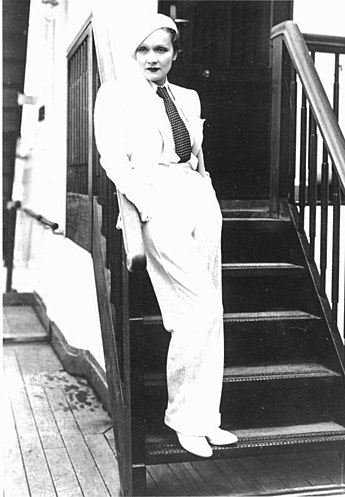 Marlene_Dietrich vestida de garçonne